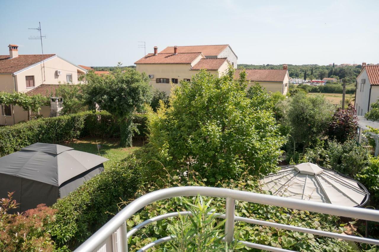 Pakua Apartments & Penthouse Ровинь Экстерьер фото